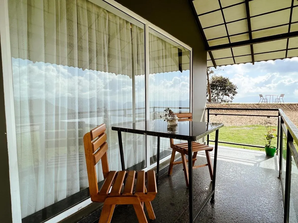 Haze And Kites Resort Munnar India