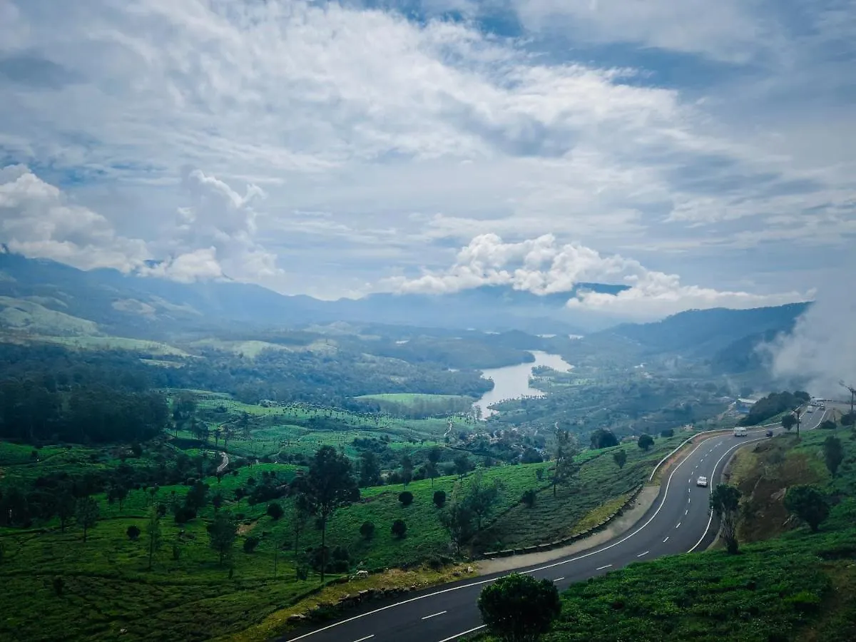 Haze And Kites Resort Munnar