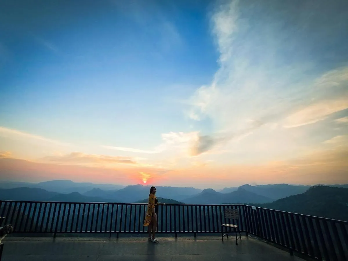 Haze And Kites Resort Munnar
