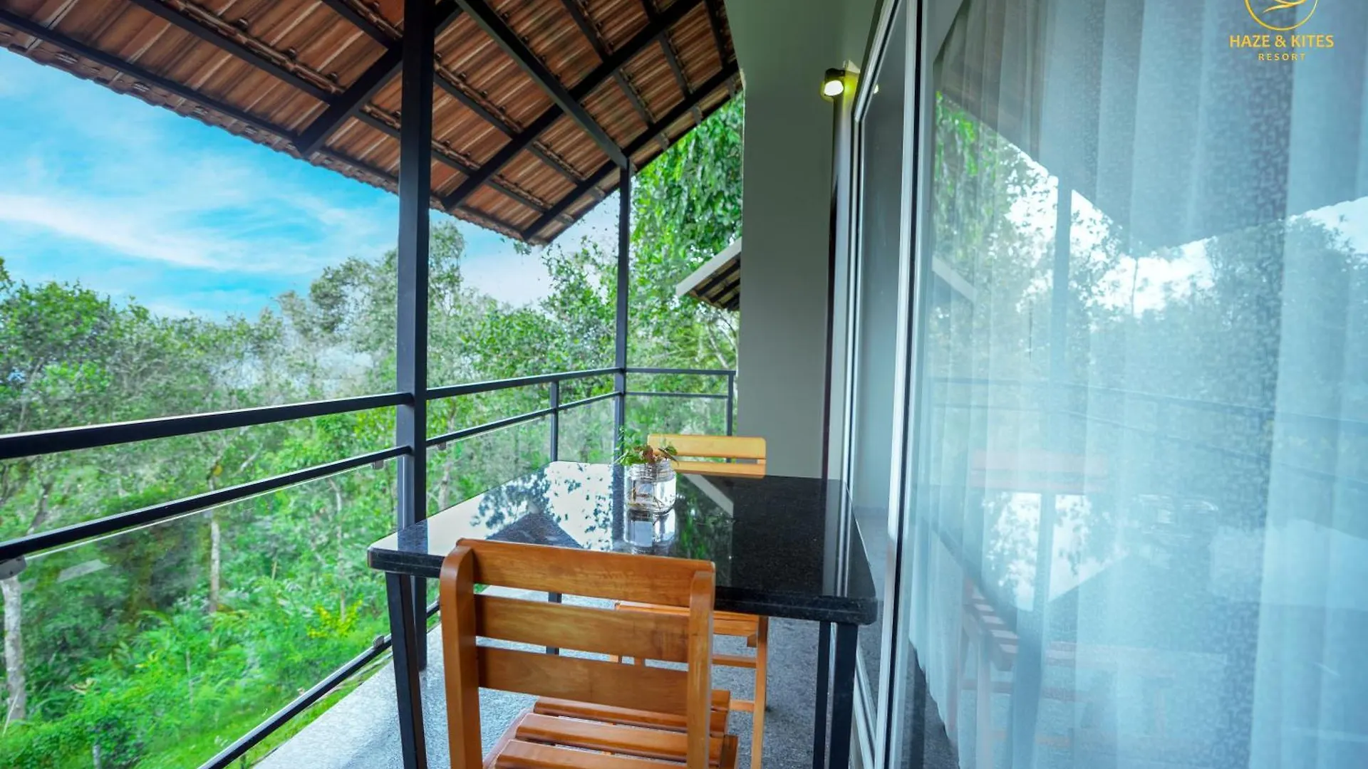 Haze And Kites Resort Munnar