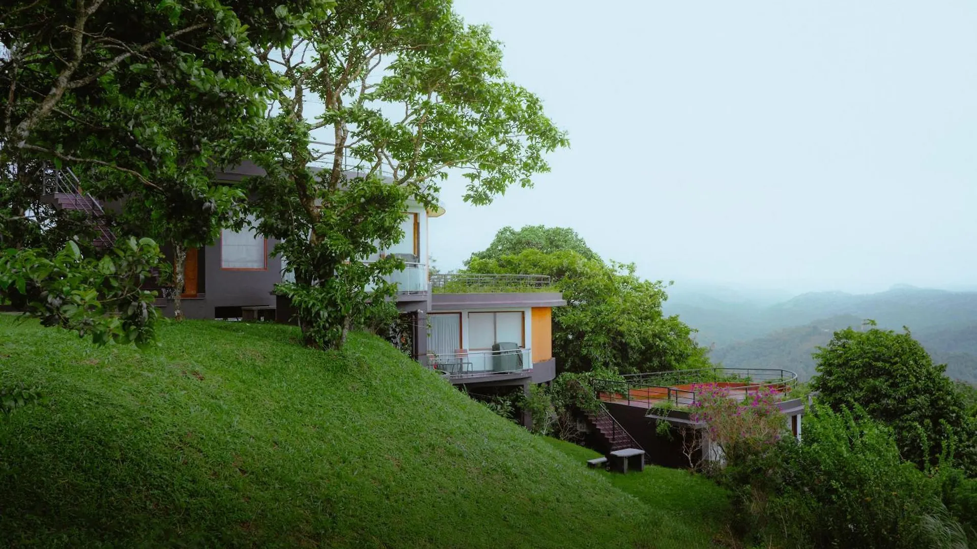 Haze And Kites Resort Munnar